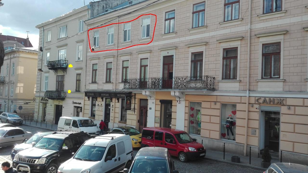 Apartments On Valova 25 Lviv Exterior photo